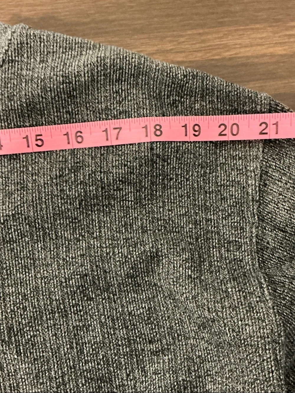Farah Men's Gray Crewneck Sweater